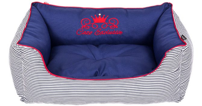 Pelech Cazo Exclusive kolekcia Royal Navy blue, je pelech pre odvážnych milovníkov domácich maznáčikov, zároveň spĺňa všetky náročné kritéria potrebné pre pohodlie vášho domáceho maznáčika, ktorými sú kvalita, komfort, moderný dizajn, originalita a jednoduchosť v údržbe.